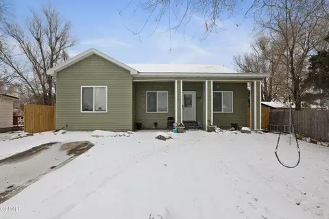 610 9th Ave W, Williston, ND 58801