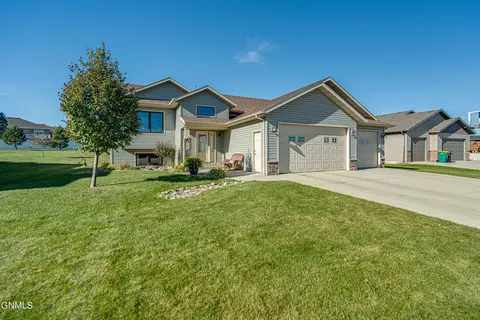 Exterior - 4820 Pumice Loop, Bismarck, ND 58503 photo 15 of 25