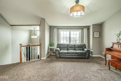 Living - 4820 Pumice Loop, Bismarck, ND 58503 photo 3 of 10