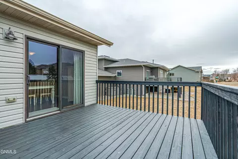 Exterior - 4820 Pumice Loop, Bismarck, ND 58503 photo 12 of 25