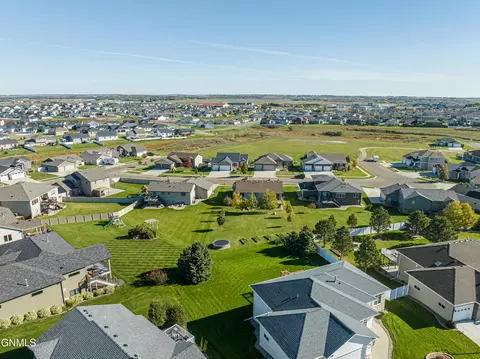 View/Area - 4820 Pumice Loop, Bismarck, ND 58503 photo 12 of 13