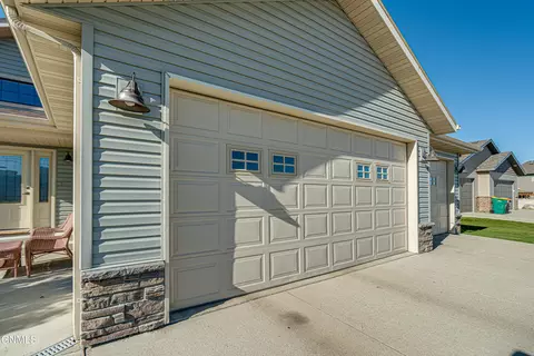 Exterior - 4820 Pumice Loop, Bismarck, ND 58503 photo 16 of 25