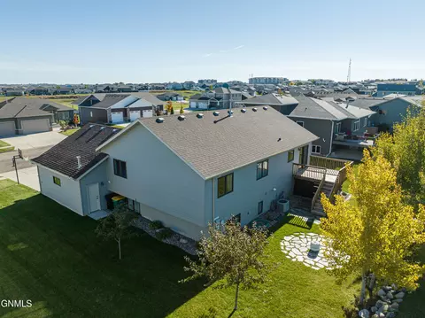 Exterior - 4820 Pumice Loop, Bismarck, ND 58503 photo 13 of 25