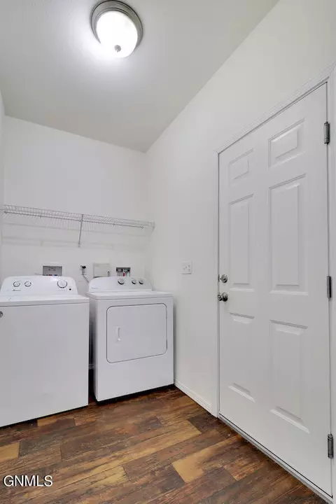 716 40th St E, Williston, ND 58801 photo 40