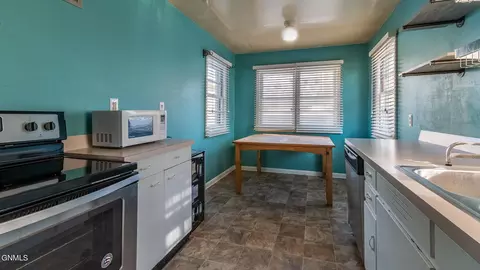 546 3rd Ave E, Dickinson, ND 58601 photo 22