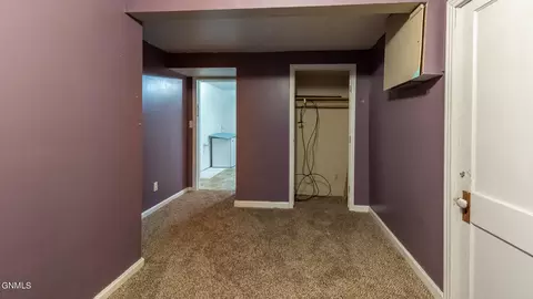 546 3rd Ave E, Dickinson, ND 58601 photo 38
