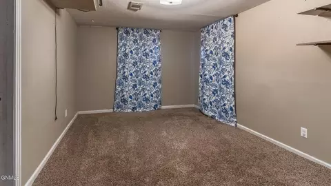 546 3rd Ave E, Dickinson, ND 58601 photo 31