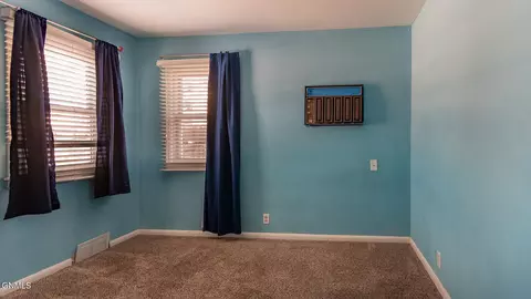 546 3rd Ave E, Dickinson, ND 58601 photo 20