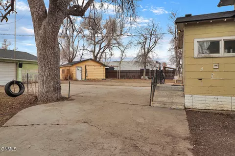 Exterior - 925 Main St, Williston, ND 58801 photo 7 of 12
