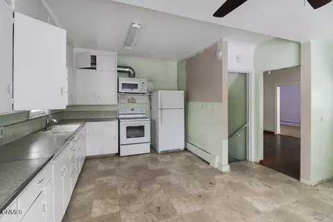 Kitchen - 925 Main St, Williston, ND 58801 photo 1 of 1