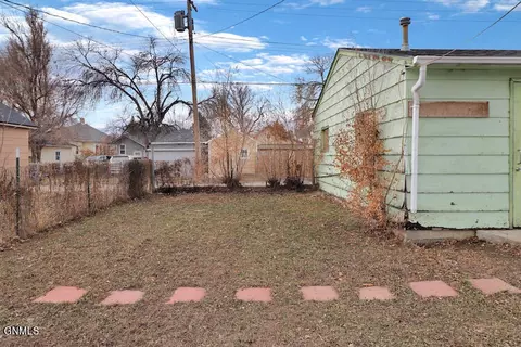 Exterior - 925 Main St, Williston, ND 58801 photo 11 of 12