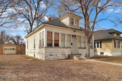 921 Main St, Williston, ND 58801