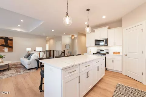5203 Cobalt Dr, Bismarck, ND 58503 photo 8