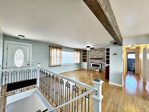 Entry Way - 1708 2nd Ave E, Williston, ND 58801 photo 1 of 2