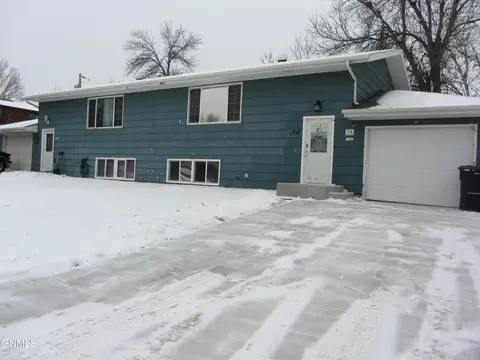 1708-1710 23rd St N, Bismarck, ND 58503