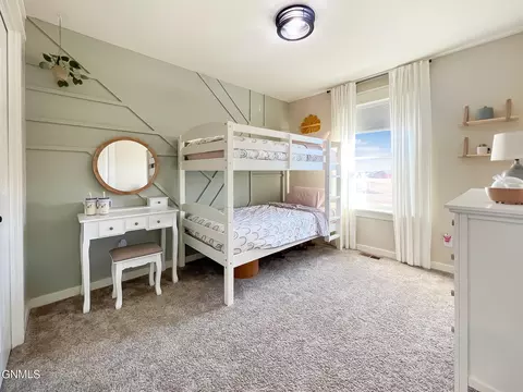 Bedroom - 5996 Juniper Dr NW, Williston, ND 58801 photo 7 of 7