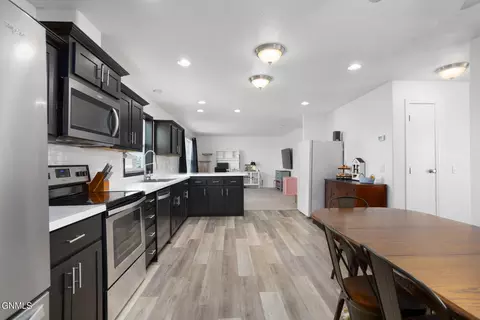 12411 59k St NW, Epping, ND 58843 photo 9