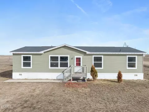 12411 59k St NW, Epping, ND 58843