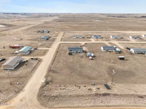 12411 59k St NW, Epping, ND 58843 photo 28