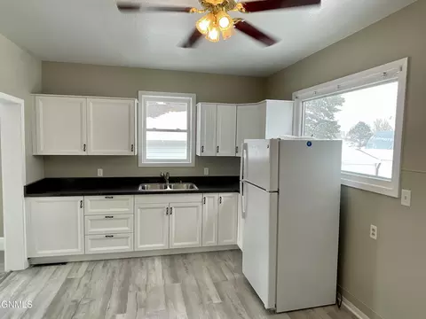 Kitchen - 104 7th St, Finley, ND 58230 photo 2 of 2