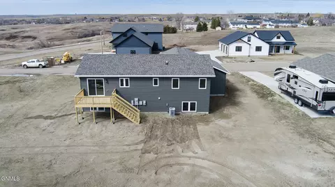 Other - 1706 Blackstone Lp W, Beulah, ND 58523 photo 18 of 20