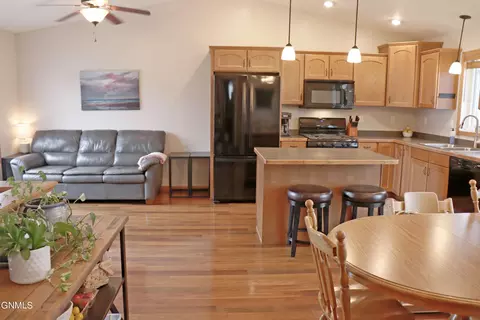 Kitchen - 156 Burke Dr, Lincoln, ND 58504 photo 2 of 8