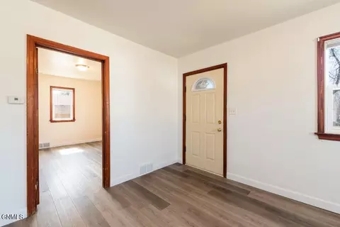 Entry Way - 323 N 19th St, Bismarck, ND 58501 photo 1 of 5