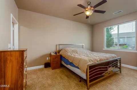Bedroom - 948 Canada Ave, Bismarck, ND 58503 photo 1 of 6