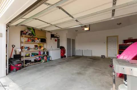 Exterior - 948 Canada Ave, Bismarck, ND 58503 photo 3 of 15