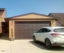 2302 N Main Ct, Williston, ND 58801 photo 1
