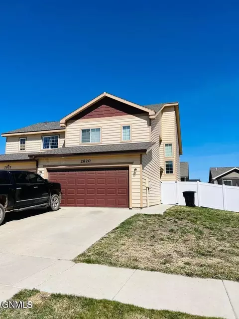 2820 23rd St W, Williston, ND 58801 photo 2