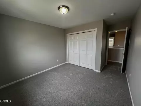 Bedroom - 13711 Kristina St, Williston, ND 58801 photo 5 of 6