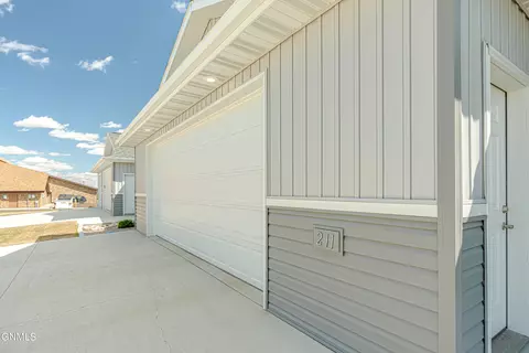 Exterior - 211 Colt Loop, Bismarck, ND 58503 photo 8 of 25