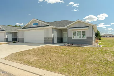 Exterior - 211 Colt Loop, Bismarck, ND 58503 photo 4 of 25