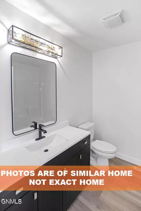 2909 29th Ave W, Williston, ND 58801 photo 12