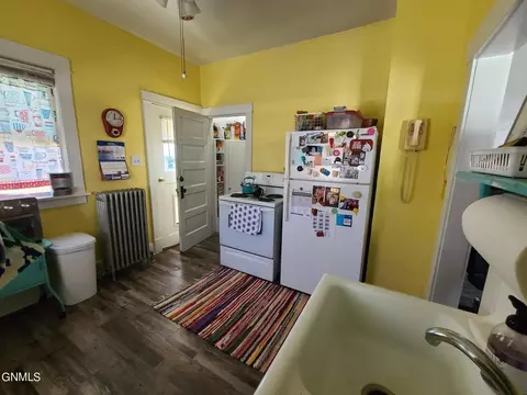 Kitchen - 709 3rd St NW, Mandan, ND 58554 photo 2 of 6