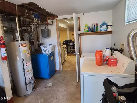 Kitchen - 709 3rd St NW, Mandan, ND 58554 photo 6 of 6