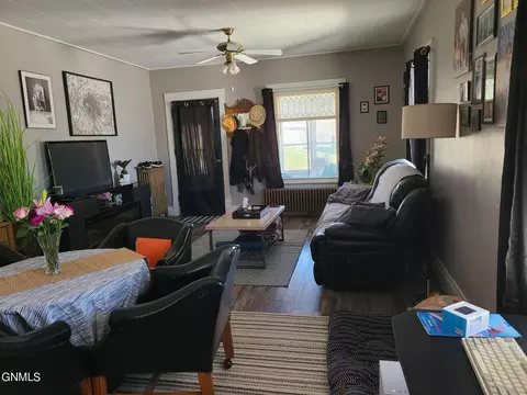 Living - 709 3rd St NW, Mandan, ND 58554 photo 1 of 3
