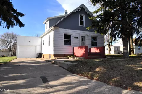 107 Burleigh Rd, Wilton, ND 58579
