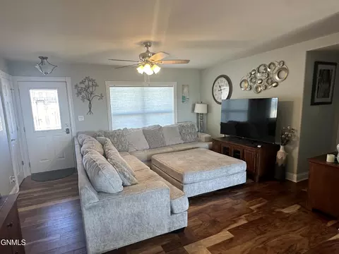 709 Sunrise Ct, Sidney, MT 59270 photo 8