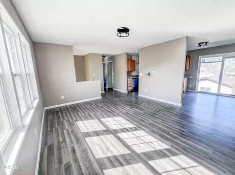 116 College St, Flasher, ND 58535 photo 5