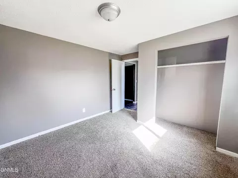 116 College St, Flasher, ND 58535 photo 16