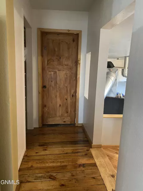 Entry Way - 214 Parker St, Alamo, ND 58830 photo 2 of 4