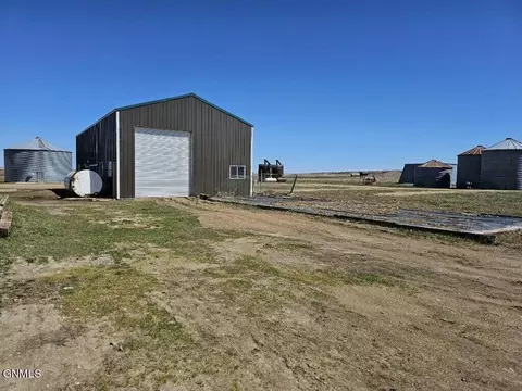 Exterior - 214 Parker St, Alamo, ND 58830 photo 6 of 23