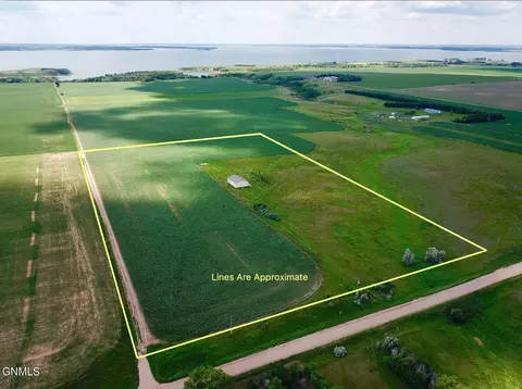 3705 7th St Nw St NW, Coleharbor, ND 58531