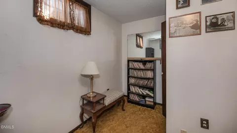 2107 Boulevard Ave E, Bismarck, ND 58501 photo 21