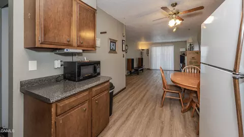2107 Boulevard Ave E, Bismarck, ND 58501 photo 3