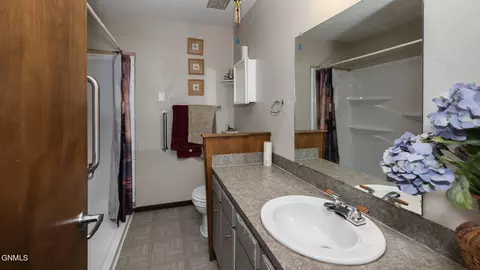 2107 Boulevard Ave E, Bismarck, ND 58501 photo 13