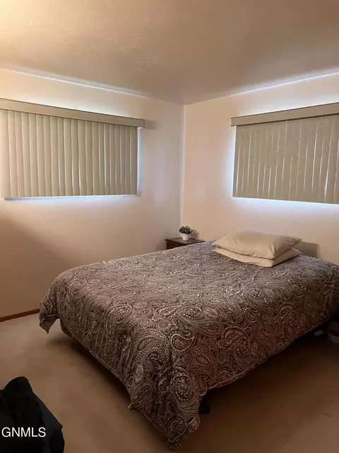 Bedroom - 1733 9th St, Bismarck, ND 58501 photo 2 of 3