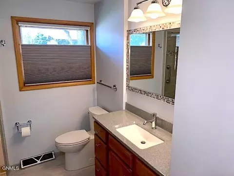 Bath - 315 E Capitol Ave, Bismarck, ND 58501 photo 2 of 3
